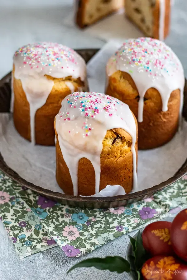 Kulich (Russian Easter bread)